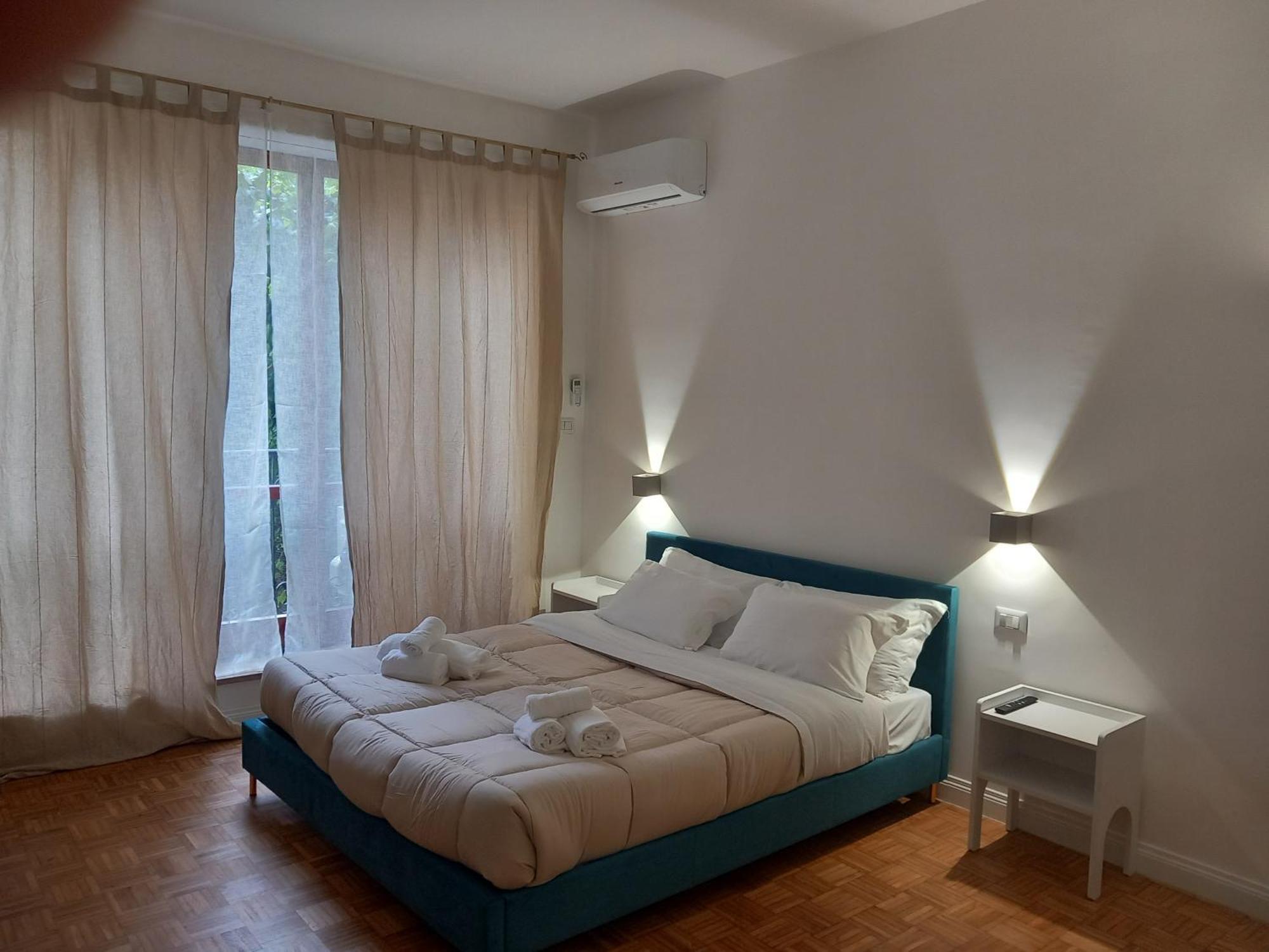 La Dolce Vita Naples Luaran gambar